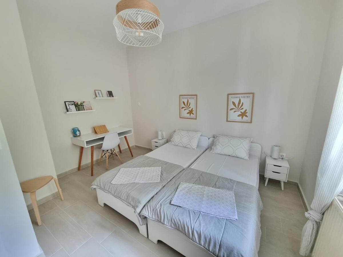 Our Home-Fully Renovated Apartments And Studios By The Sea Nikiti  Exterior photo