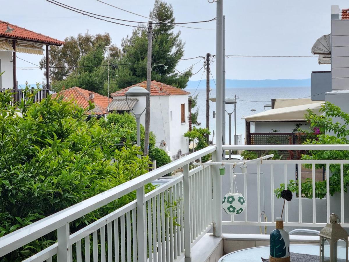 Our Home-Fully Renovated Apartments And Studios By The Sea Nikiti  Exterior photo